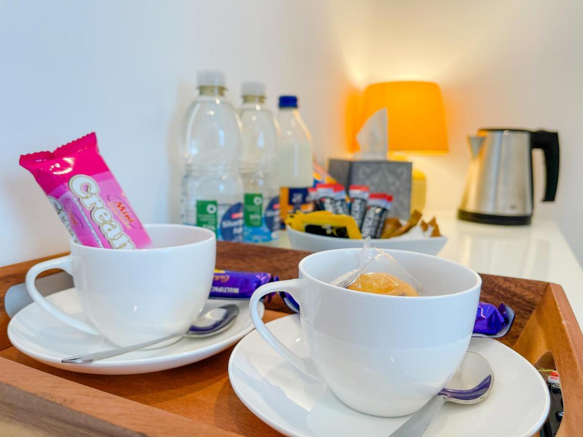 Hotel 46 Ashfield Rd, Altrincham Zewnętrze zdjęcie